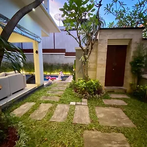 villa-akmali-seminyak-3-bedrooms.hotelsseminyak.net/