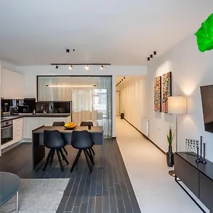 Habitat 29 A Daire Selanik