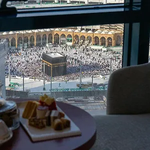 Al Safwah First Tower 1 Hotel